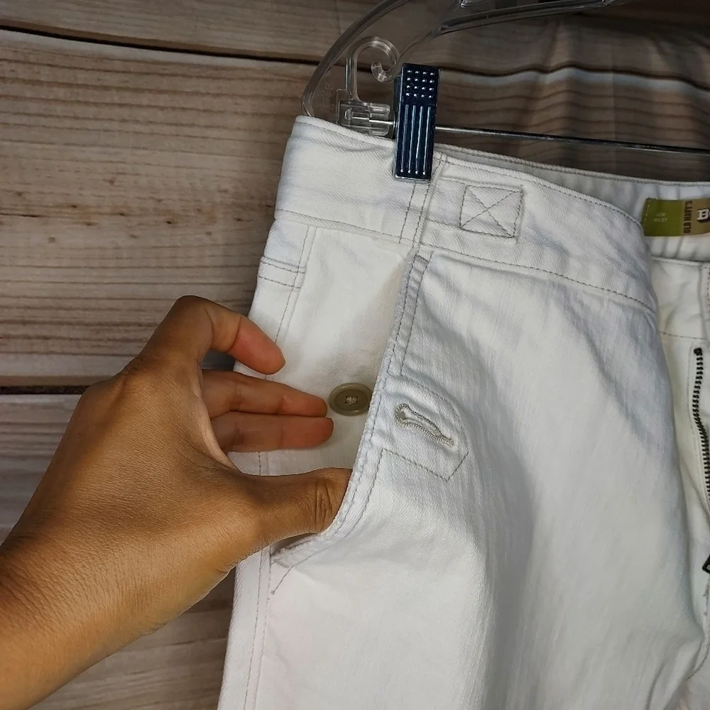 Old Navy jeans bootcut low mid rise stretch white cream ivory tan stitch 10